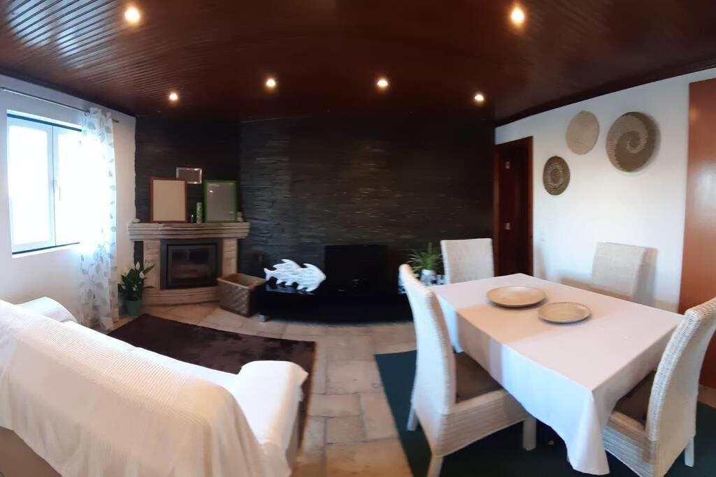 فيلا A Casa Da Foz Moradia Com Vista Mar سيسيمبرا المظهر الخارجي الصورة